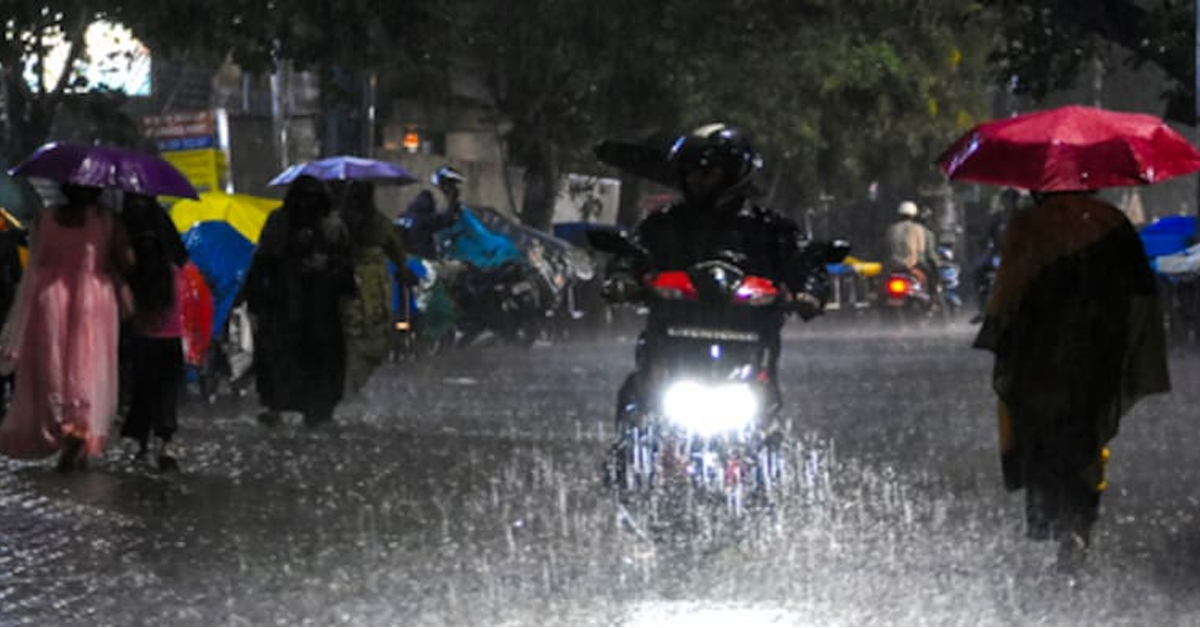 7 Killed As Heavy Rain Hits UP; Red Alert Issued For Western Districts