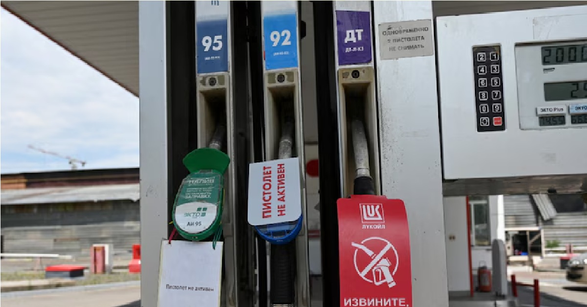 Russia Seeks More Fuel From India As Ukraine Attacks Refineries: Report
