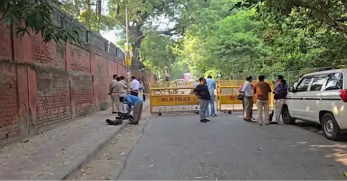 Teen Gang-Raped By 3 Men Posing As Cops In Delhi Park