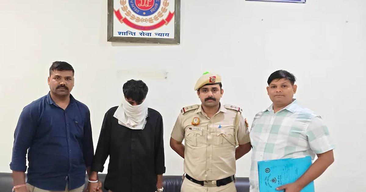 Delhi Man's Phone Snatched On Road, Then Wife's Extramarital Affair Emerges