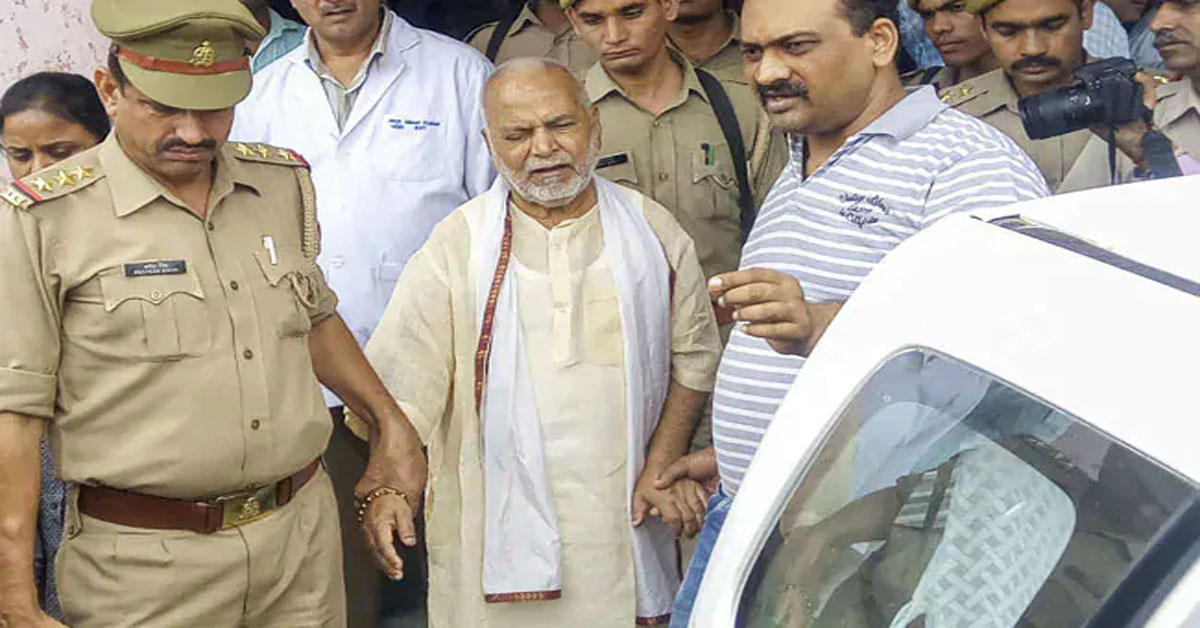 Student Who Accused Chinmayanand Of Rape Turns Hostile In Court