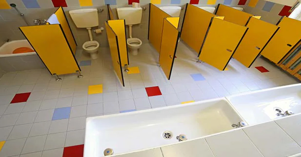 "We Were Shocked": Woman Made To Pay Over Rs 800 To Use Hotel Restroom