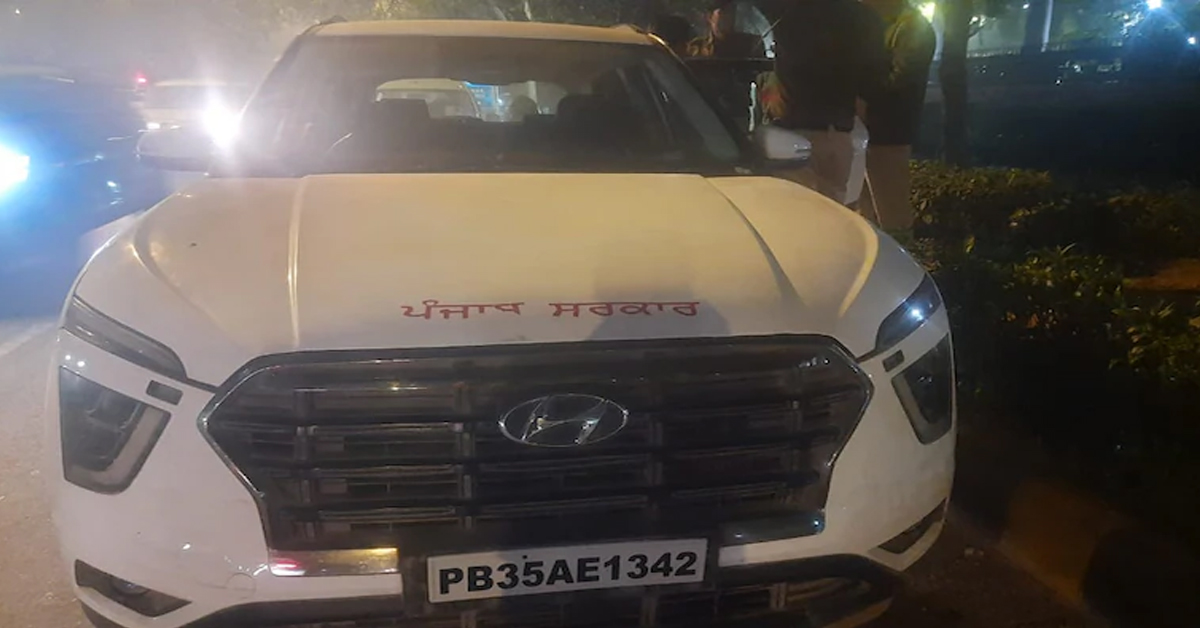 "Punjab Sarkar" Car With Cash, Liquor Seized In Delhi, State Responds